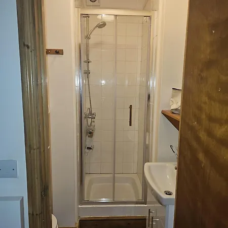 Bright Studio Apartment In A Perfect Location London Exterior photo
